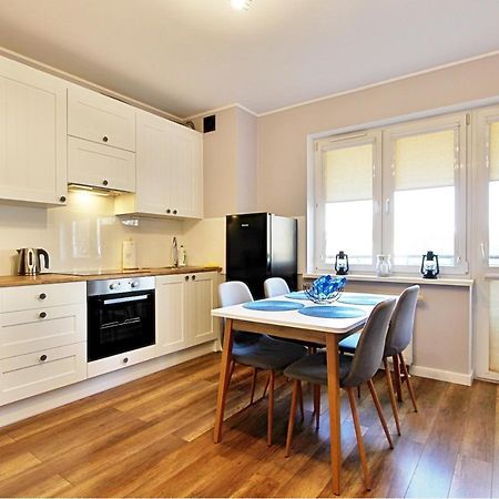 Apartament Kotwica Z Prywatnym Miejscem W Hali Garazowej Swinoujscie Exterior foto
