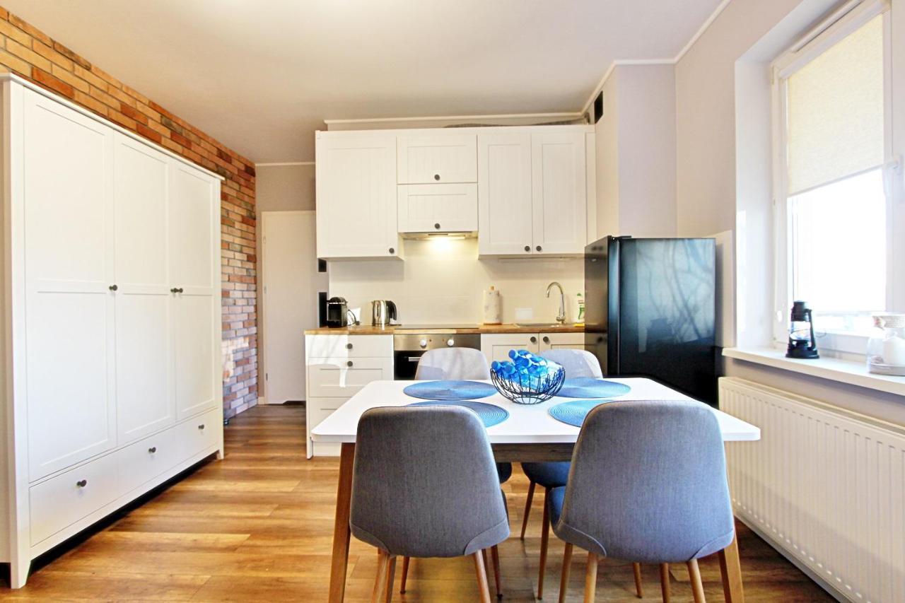 Apartament Kotwica Z Prywatnym Miejscem W Hali Garazowej Swinoujscie Exterior foto